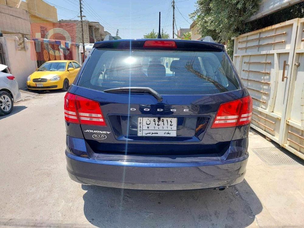 دودج جورني